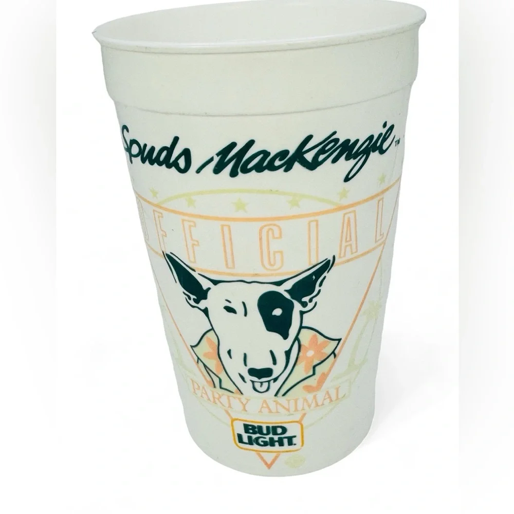 VINTAGE BUD LIGHT SPUDS MacKENZIE PARTY ANIMAL PLASTIC MUG CUP DOG 1987